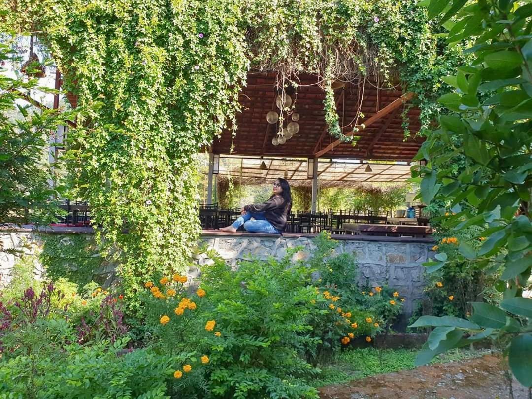 Shoolin Jungle Resort Rishīkesh Eksteriør billede